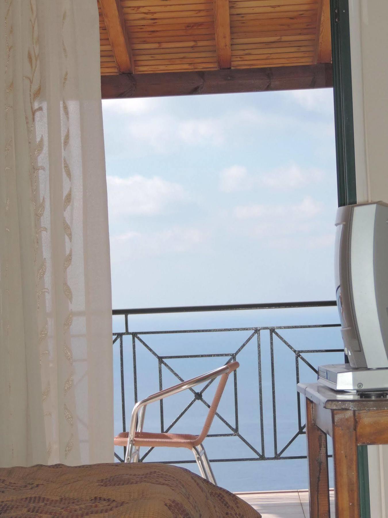 La Casa D' Irene Áyios Nikítas